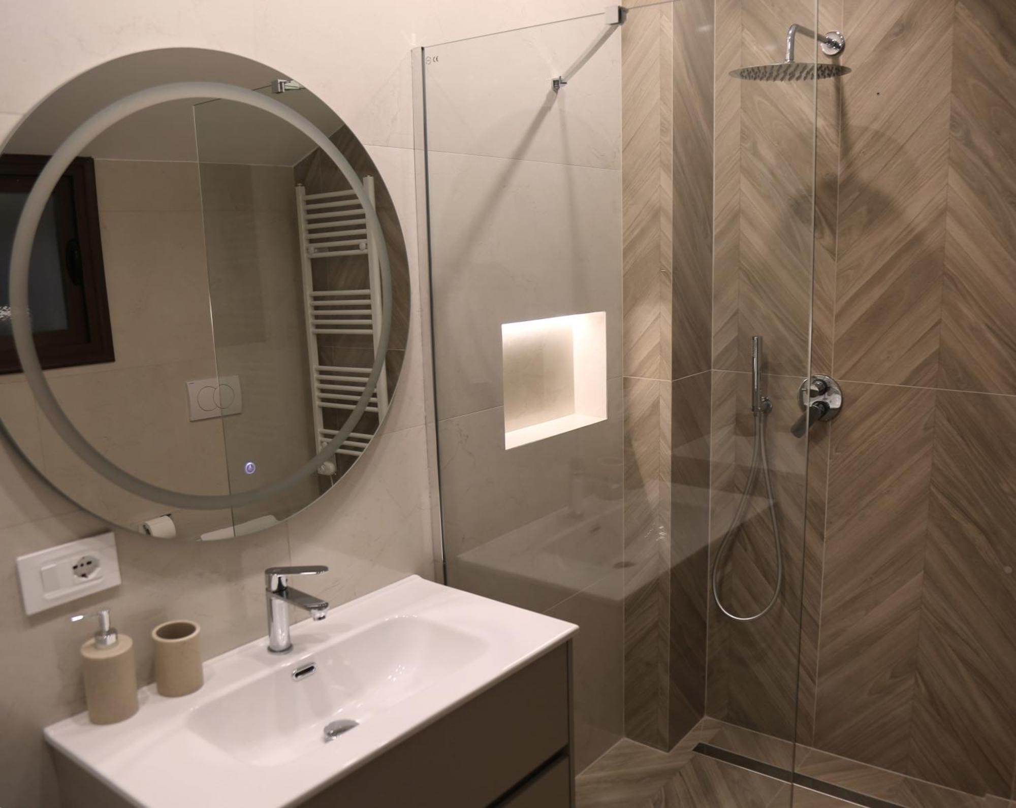 Abc Apartment Blloku Center Tirana Exterior photo